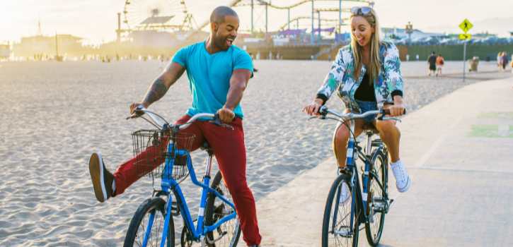 Little Things Happy Couples Do Daily