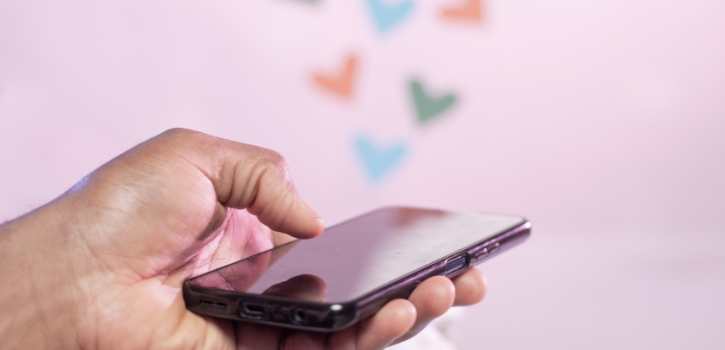 Long-distance Morning Texts for Him